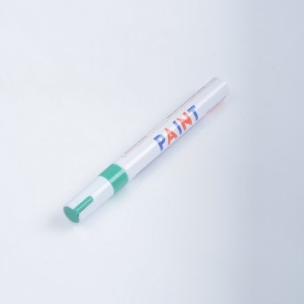 Schreibtisch mit Farbe SP101 Medium, Ölmarker grün, Spitze 1-3 mm